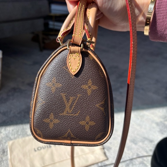 Louis Vuitton Nano Speedy (old version) - Picture 3 of 15